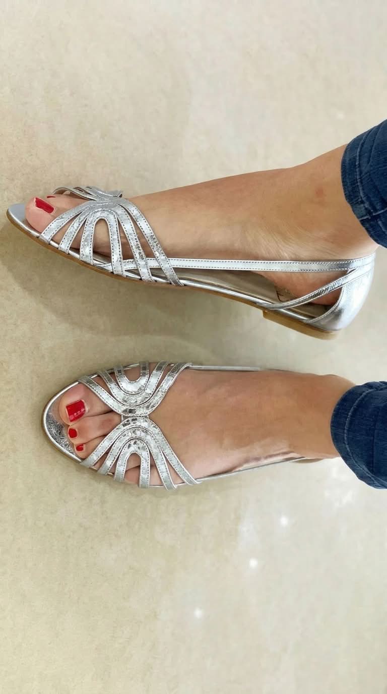 Leonor | Sandalias Doradas Luz de Verano
