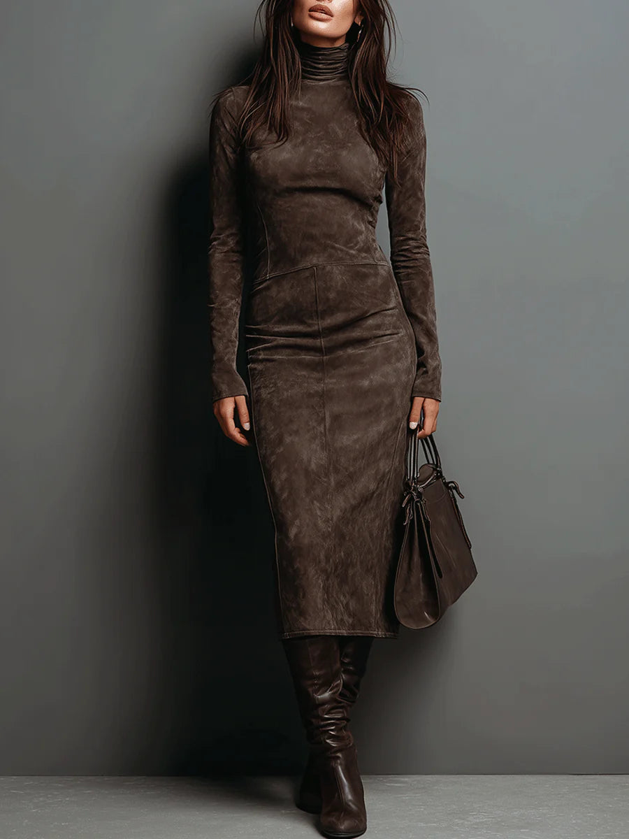 Carla | Vestido Midi Ajustado de Cuello Alto