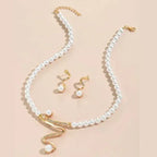 Almudena | Conjunto de collar y pendientes de perlas