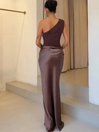 Susana | Vestido Maxi Satinado de Un Hombro