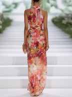 Olivia | Vestido Maxi Rojo de Gasa con Estampado Floral y Cuello Halter