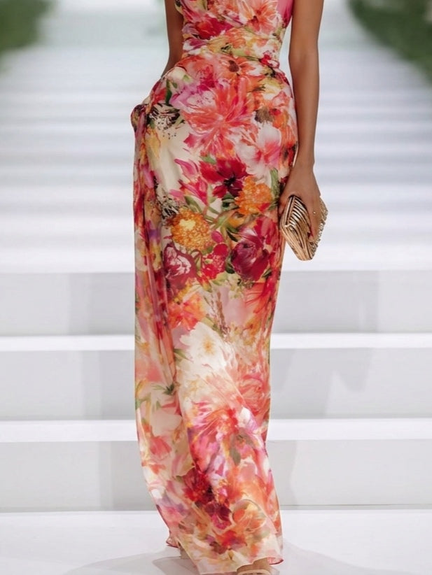 Olivia | Vestido Maxi Rojo de Gasa con Estampado Floral y Cuello Halter