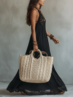 Noa | Vestido Maxi Bohemio Negro sin Mangas con Ribete de Encaje