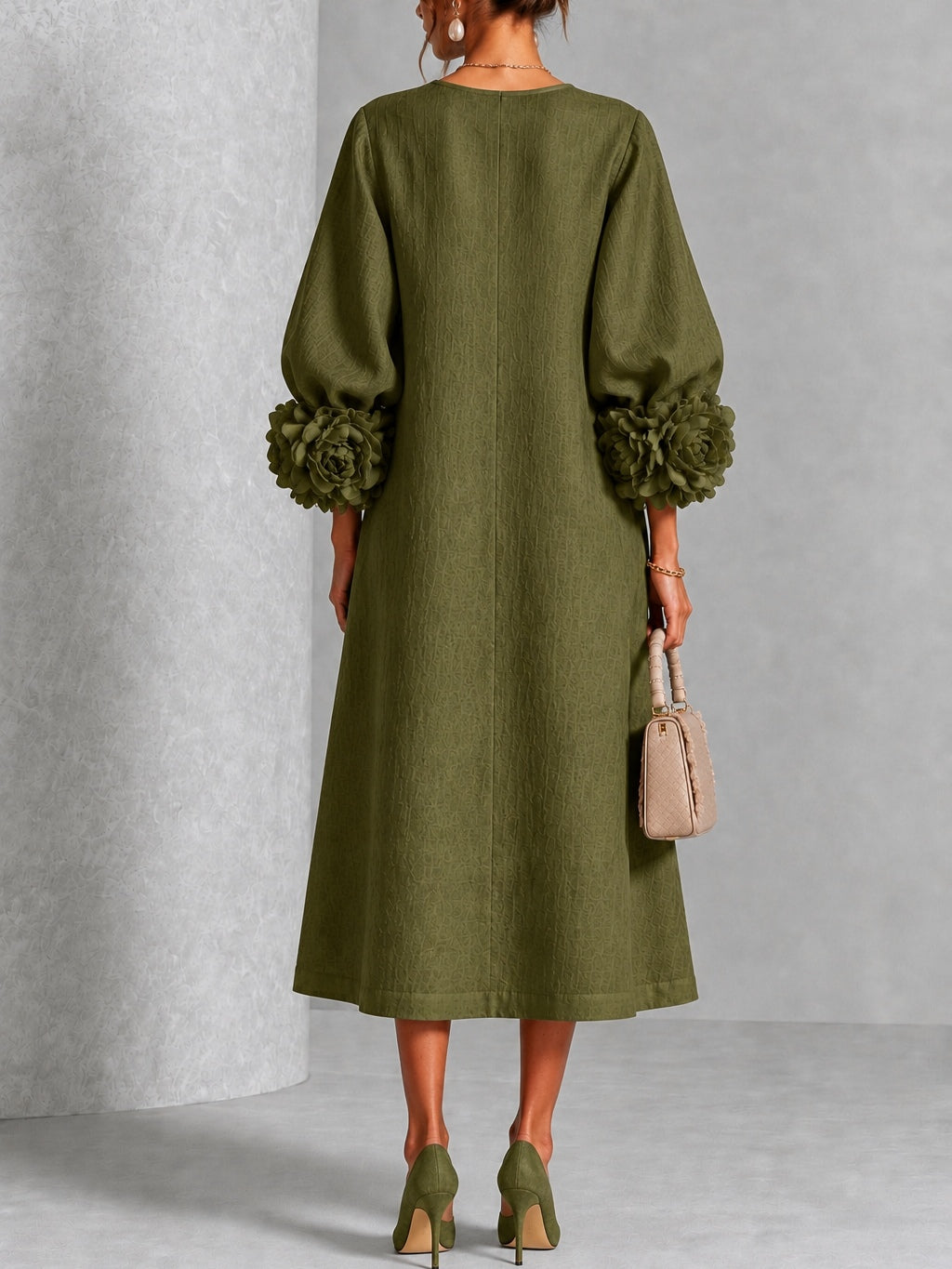 Catalina | Vestido midi con mangas abullonadas y botones de flor