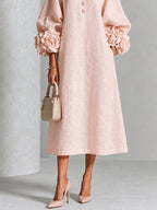 Isabel | Vestido midi con botones y puños con rosas