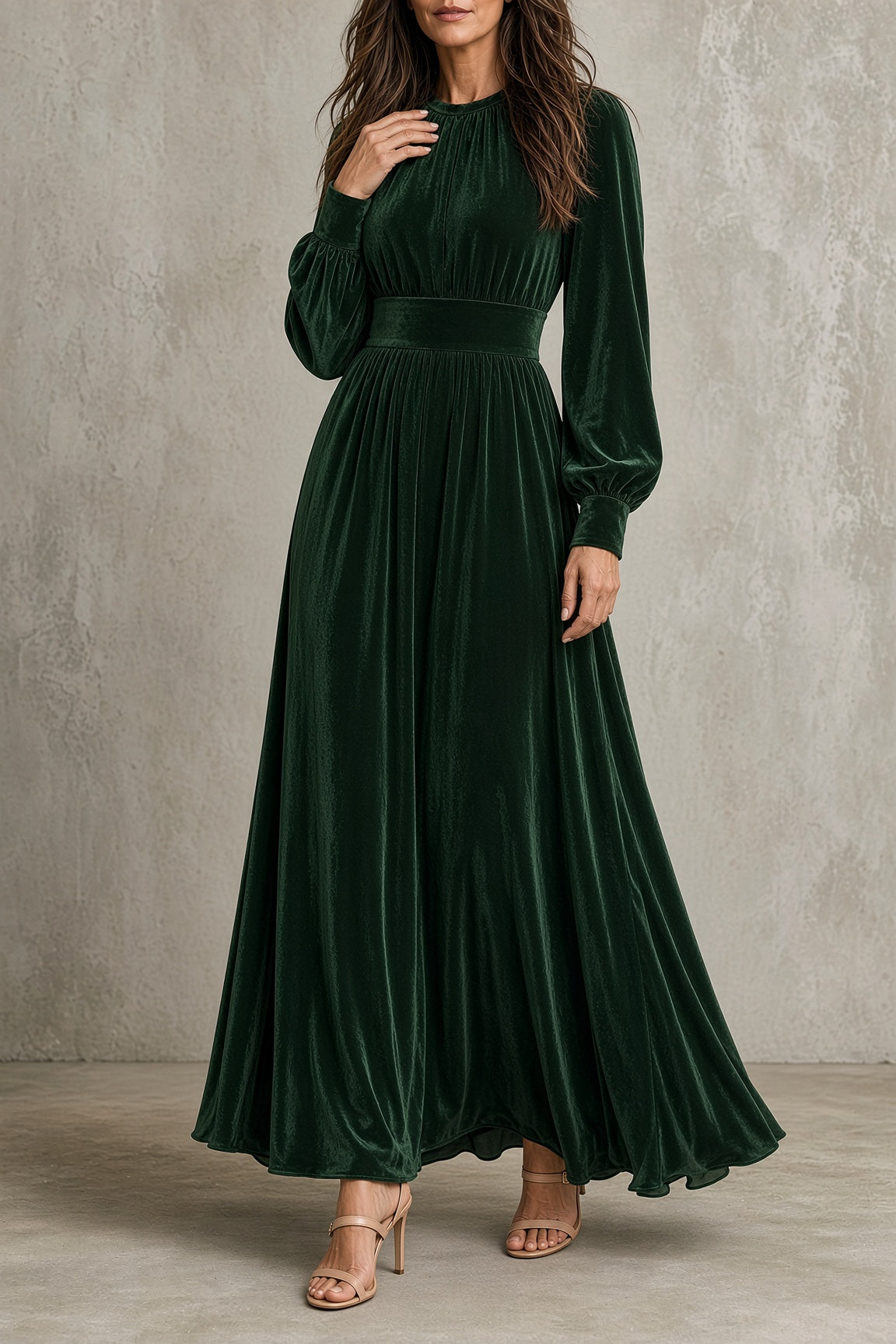 Eulalia | Vestido largo de terciopelo con cuerpo fruncido