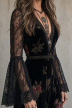 Azahara | Vestido largo de terciopelo floral con mangas de encaje