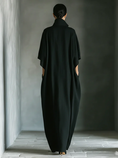 Alejandra™ | Vestido maxi negro minimalista de corte amplio con mangas tipo kimono