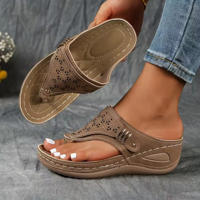 Aitana |  Sandalias con cuña comodidad y sujeción
