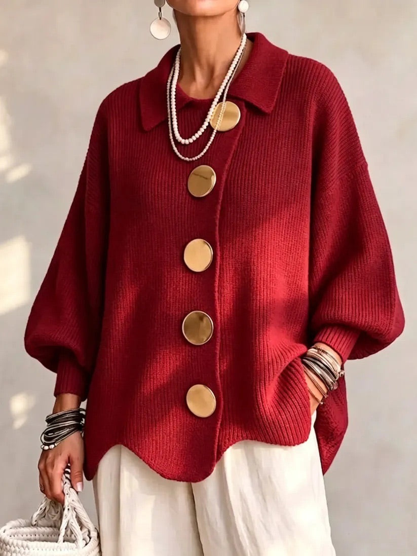 Sandra | Rebeca oversize con cuello y botones dorados