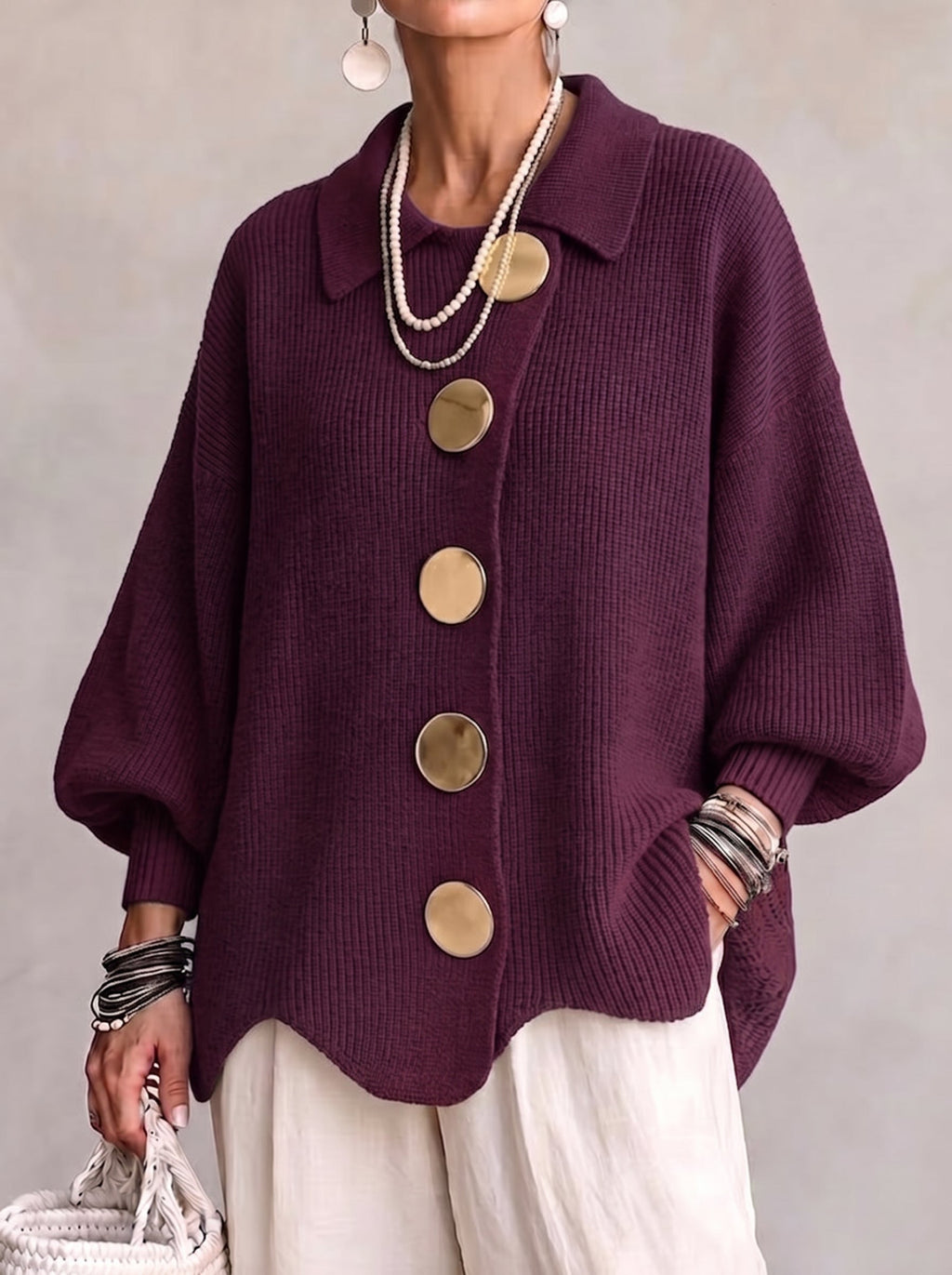Eugenia | Cárdigan oversize con cuello y grandes botones metálicos